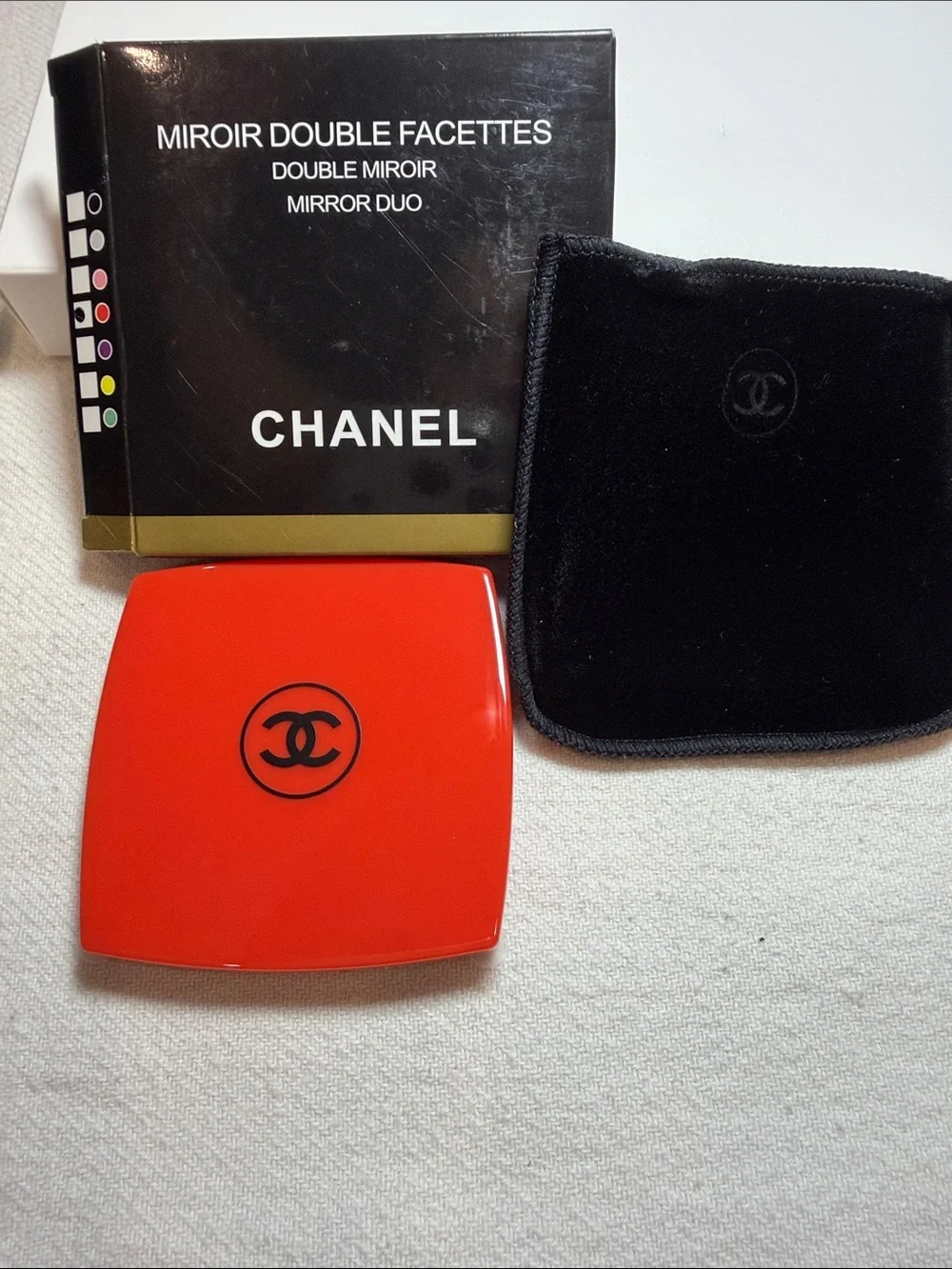 CHANEL Red Gloss Compact Mirror with Black Velvet Pouch